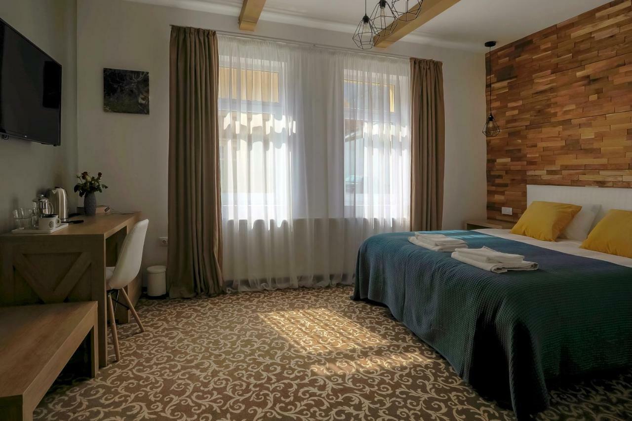 Residence Rooms Bucovina Campulung Moldovenesc Luaran gambar