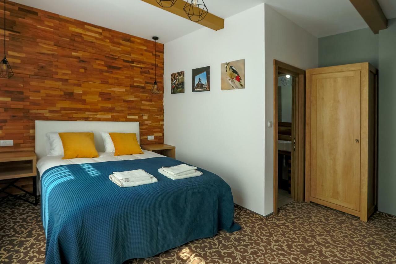 Residence Rooms Bucovina Campulung Moldovenesc Luaran gambar