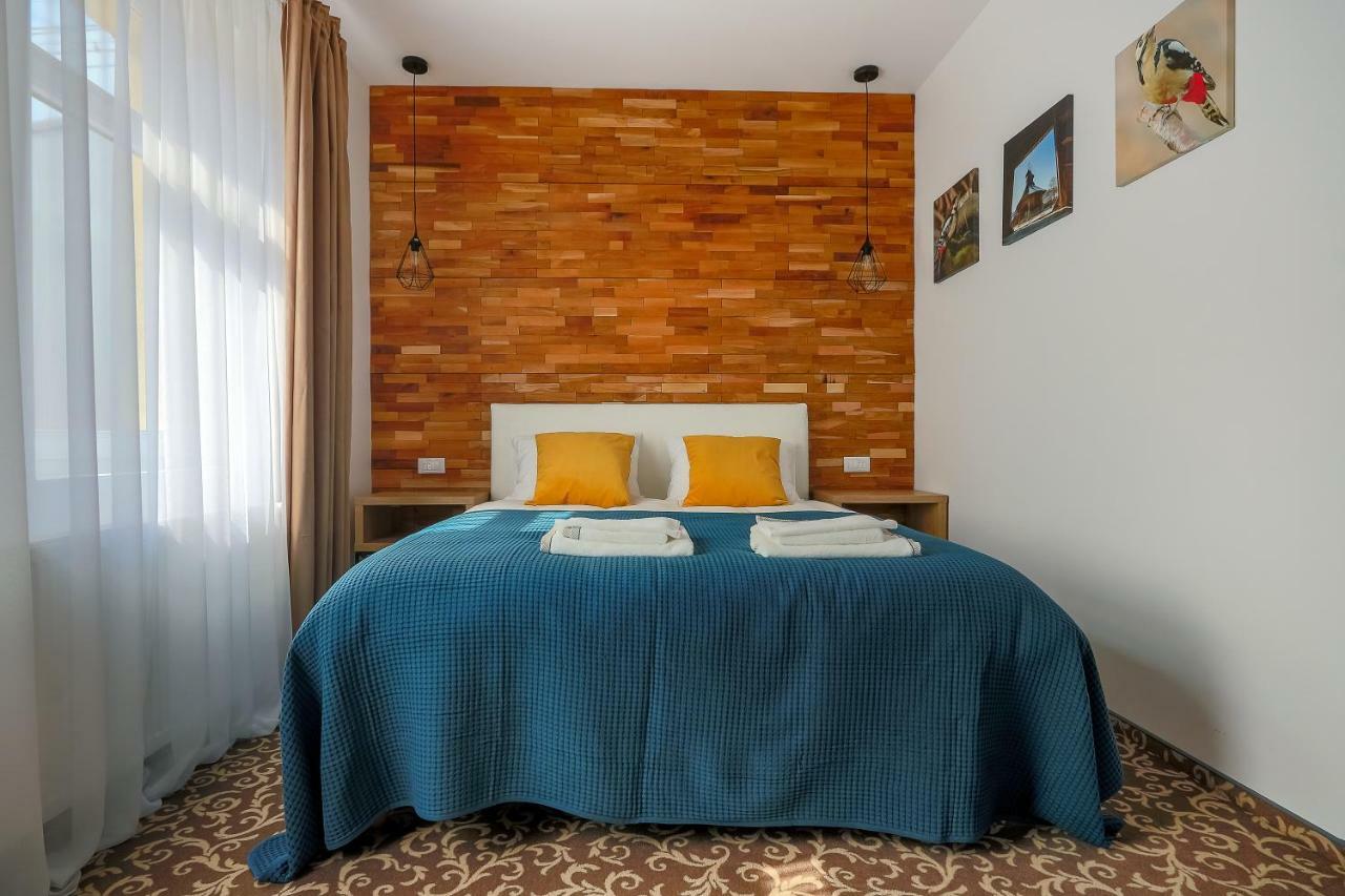 Residence Rooms Bucovina Campulung Moldovenesc Luaran gambar